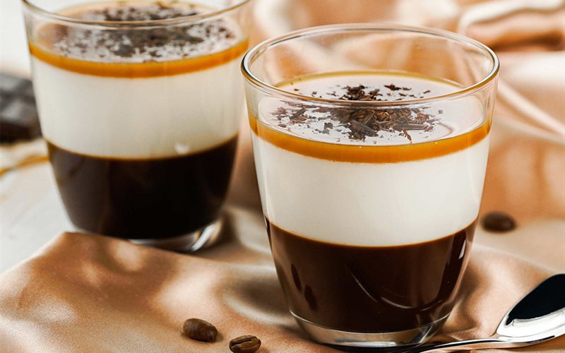 Cách pha cà phê nâu lắc ngon và độc đáo - Cà Phê Nguyên Chất Giá Sỉ